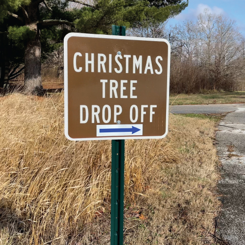 Headquarters Christmas Tree Drop Off sign